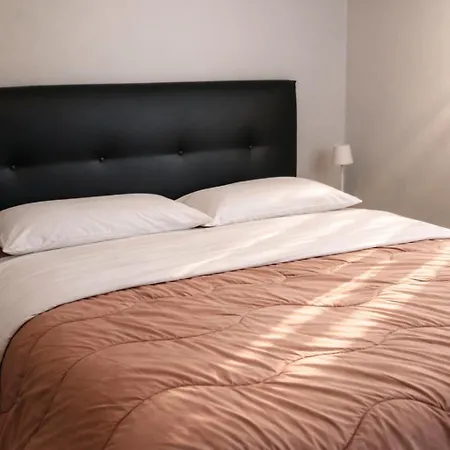 Viale فندق مبيت وإفطار 3*